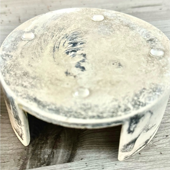 Handmade Marbled Concrete Coasters Set of 4 with holder– Waterproof, Cork-Backed - Picture 3 of 6